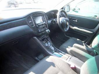 2003 Toyota Kluger V For Sale