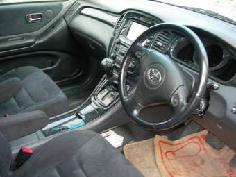 2003 Toyota Kluger V For Sale