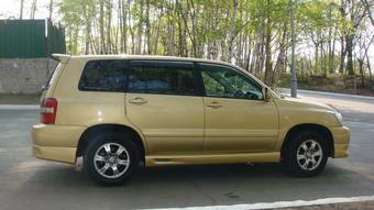 2003 Toyota Kluger V Pictures
