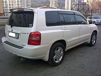 2003 Toyota Kluger V Photos