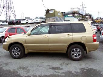 2003 Toyota Kluger V Photos