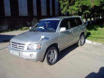 2003 Toyota Kluger V Pictures