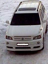 2003 Toyota Kluger V Photos