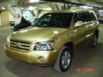 2003 Toyota Kluger V Photos