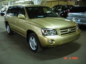 2003 Toyota Kluger V Photos
