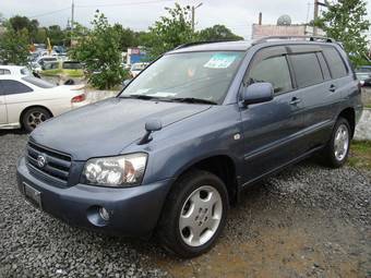 2003 Toyota Kluger V Pictures