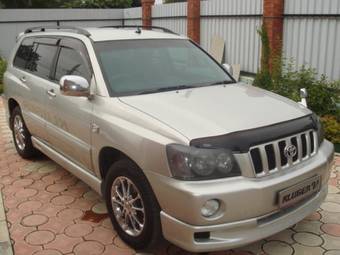 2003 Toyota Kluger V Pictures