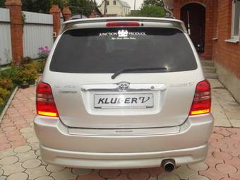 2003 Toyota Kluger V Photos