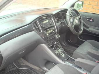 2003 Toyota Kluger V For Sale
