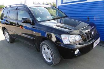 2003 Toyota Kluger V Pictures