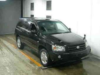 2004 Toyota Kluger V