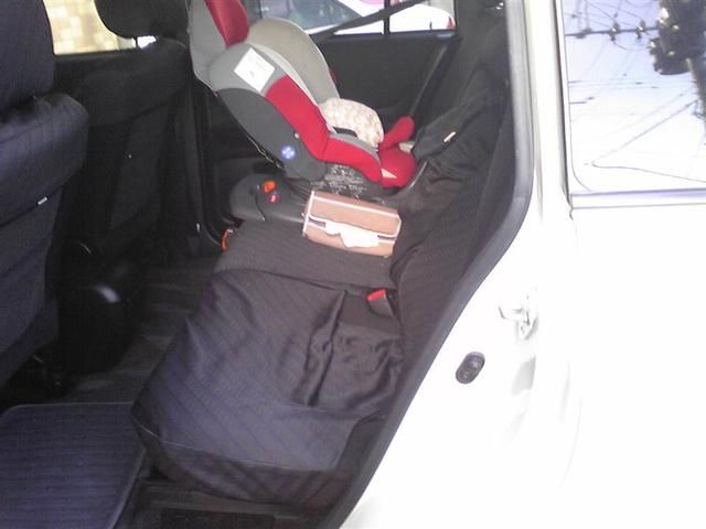 2004 Toyota Kluger V