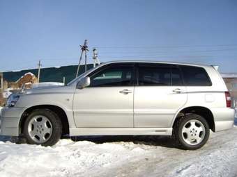 2004 Toyota Kluger V For Sale