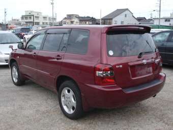 2004 Toyota Kluger V Photos