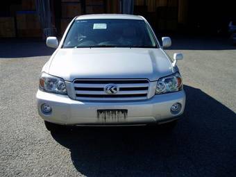 2004 Toyota Kluger V Pictures