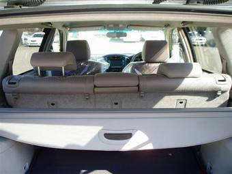 2004 Toyota Kluger V For Sale