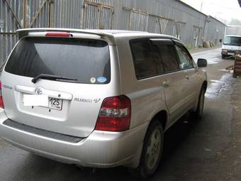 2004 Toyota Kluger V For Sale