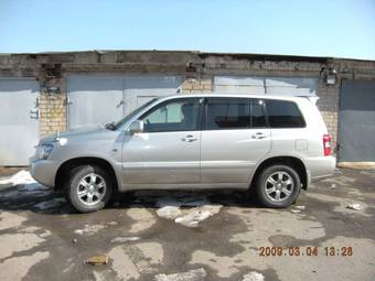 2004 Toyota Kluger V For Sale