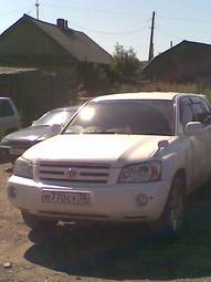 2004 Toyota Kluger V Photos