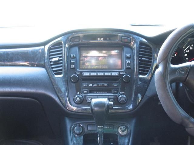 2005 Toyota Kluger V