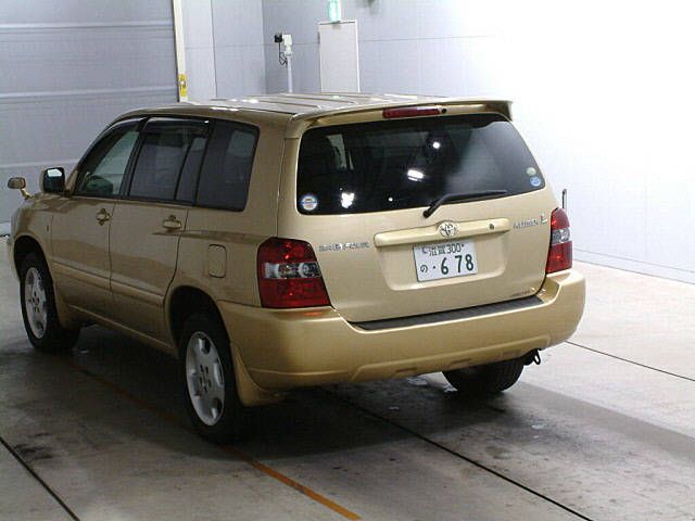 2005 Toyota Kluger V
