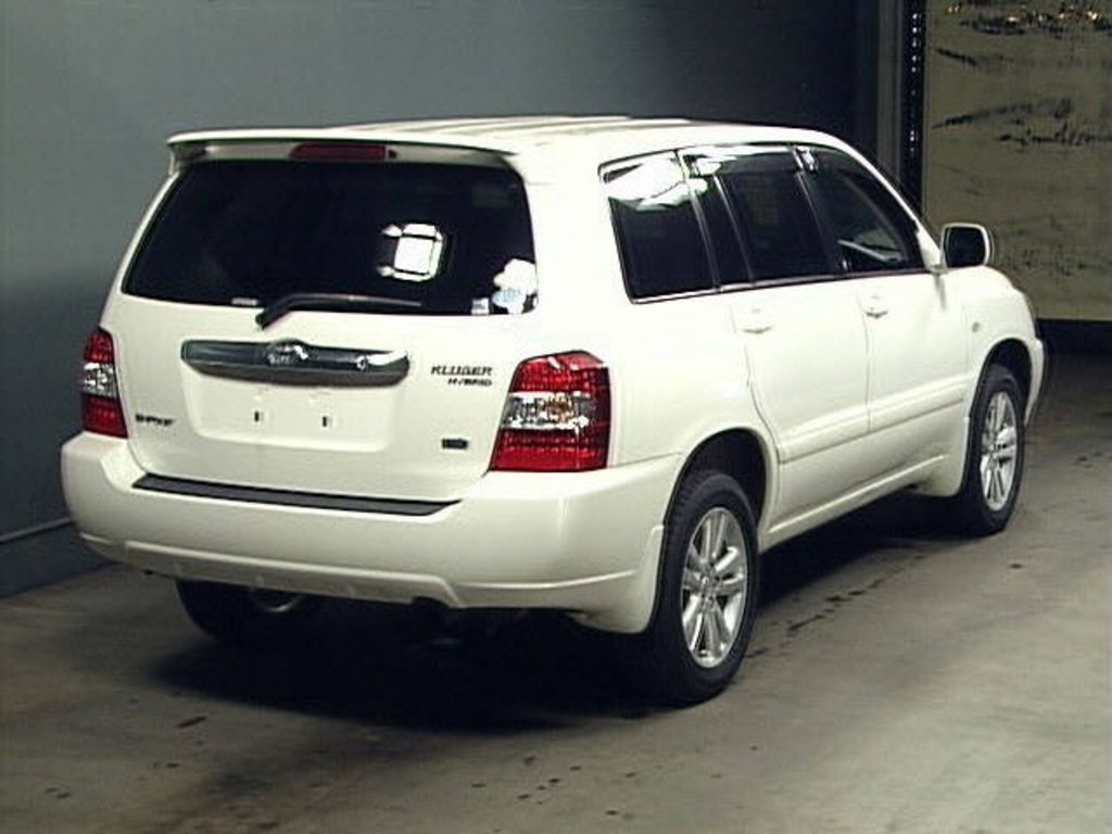 2005 Toyota Kluger V