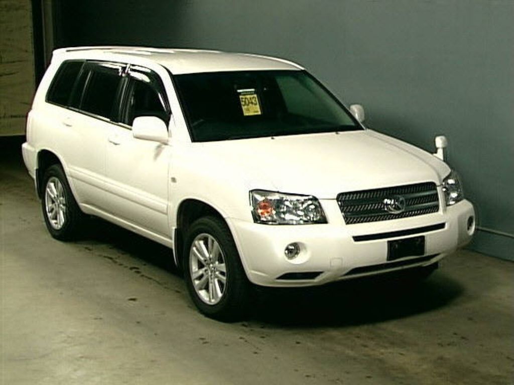 2005 Toyota Kluger V