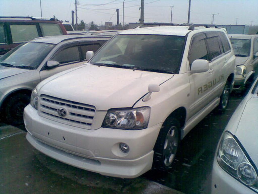 2005 Toyota Kluger V