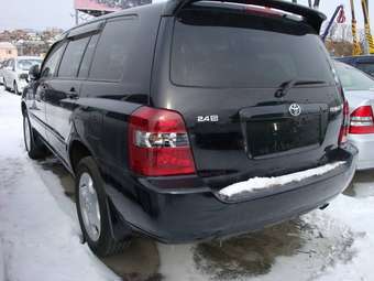 2005 Toyota Kluger V Pics