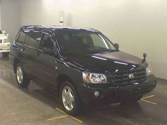 2005 Toyota Kluger V Photos