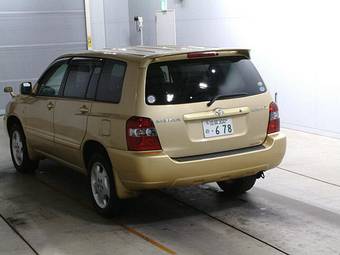 2005 Toyota Kluger V Pictures