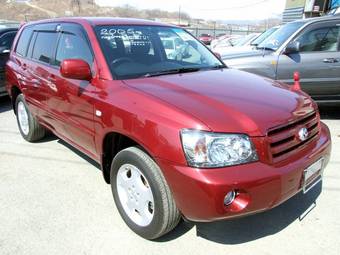 2005 Toyota Kluger V Photos