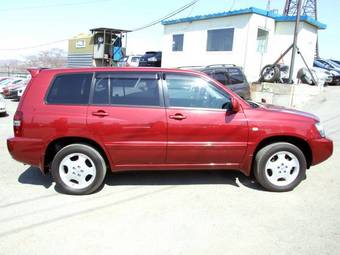 2005 Toyota Kluger V Pictures