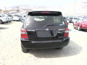 2005 Toyota Kluger V Photos