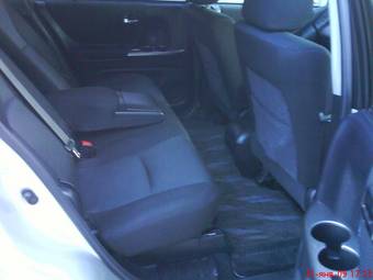 2005 Toyota Kluger V Pictures