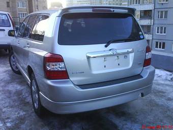 2005 Toyota Kluger V Photos