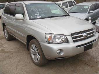 2005 Toyota Kluger V Pictures