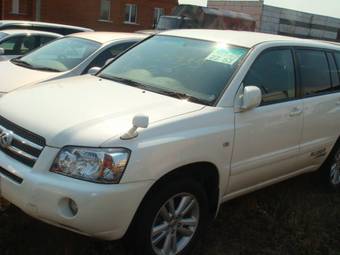 2005 Toyota Kluger V Pictures