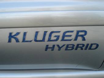 2005 Toyota Kluger V Pics