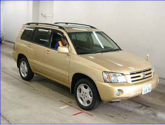 2005 Toyota Kluger V Pictures