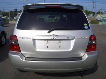 2005 Toyota Kluger V Photos