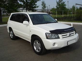 2005 Toyota Kluger V Pictures