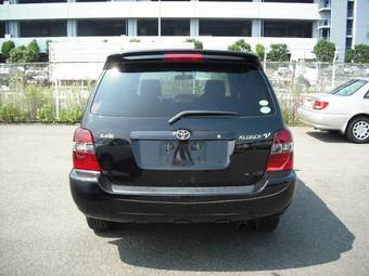 2005 Toyota Kluger V Photos