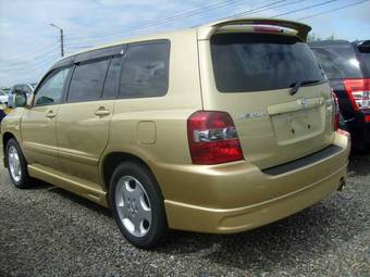 2005 Toyota Kluger V Pictures