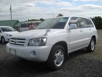 2005 Toyota Kluger V Pictures