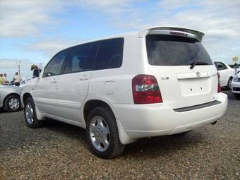 2005 Toyota Kluger V Photos