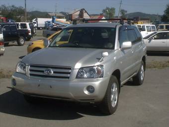 2005 Toyota Kluger V Photos
