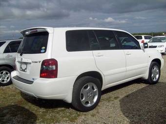 2005 Toyota Kluger V Pictures