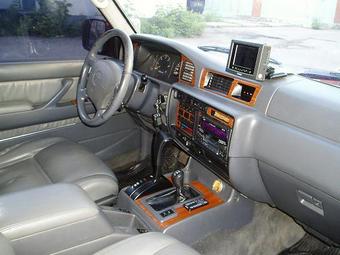 1995 Toyota Land Cruiser Pics