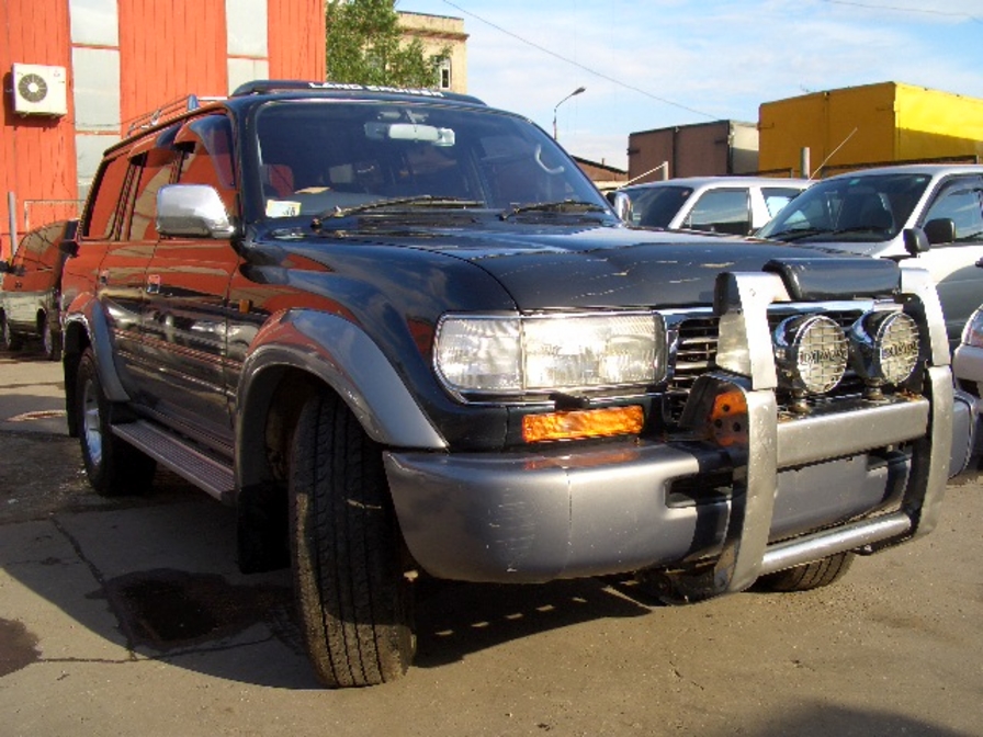 1995 Toyota Land Cruiser Pics